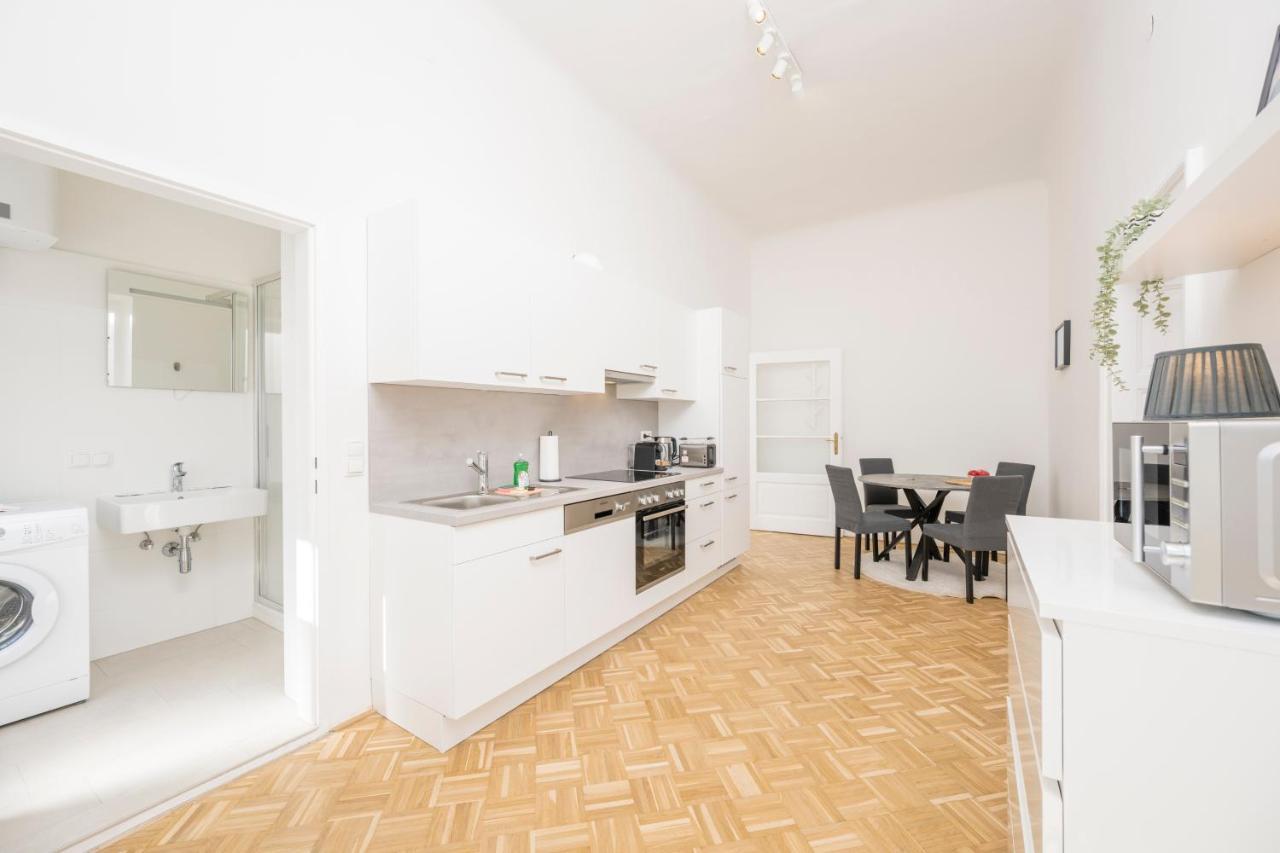 Appartement Anna And Friends à Graz Extérieur photo